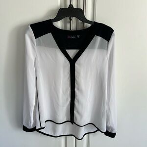 Women’s blouse
